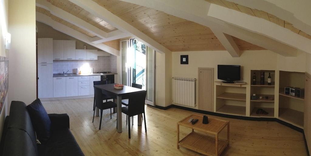 La Casa Di Aaron Apartment Rapallo Bagian luar foto